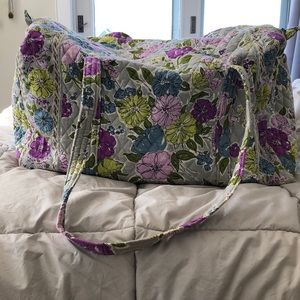 Vera Bradley large overnight bag